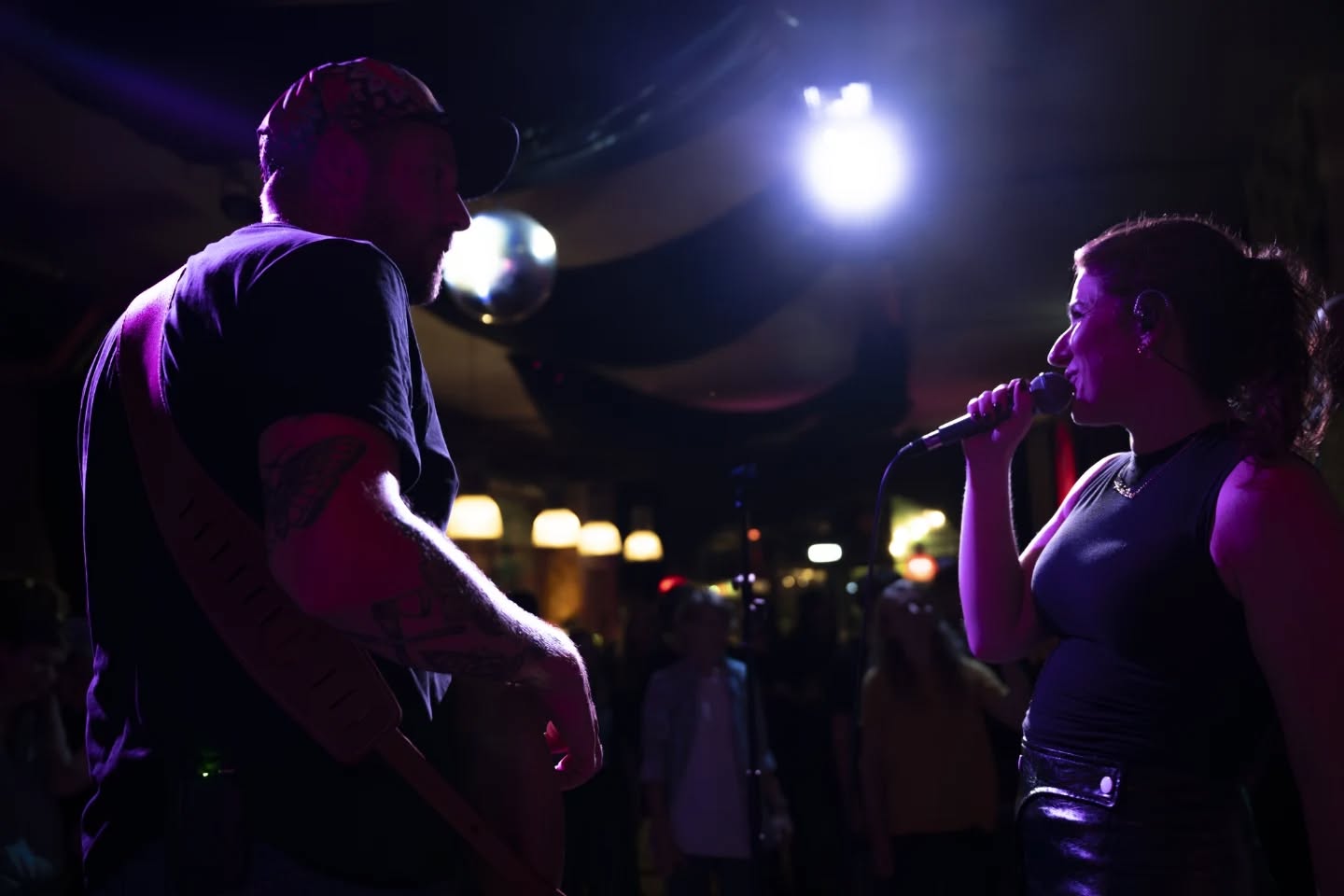 Samen op het Podium: Het Magische Moment van Ivy Takes Over