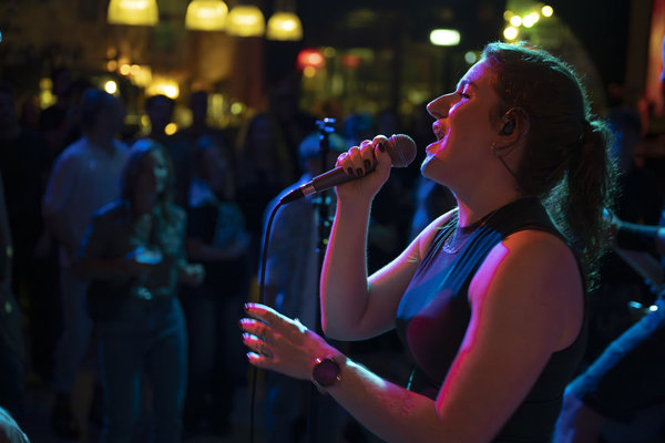 Joyce met publiek @ Trapop! Utrecht